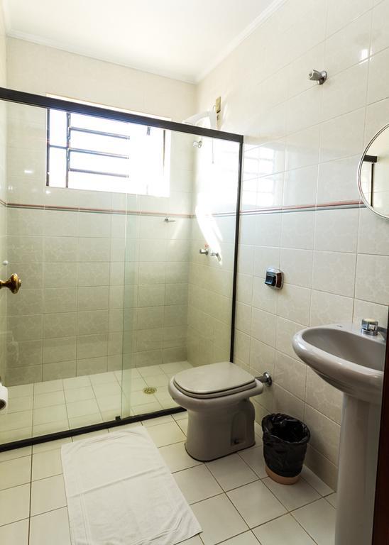 The Plaza Hotel Braganca Paulista Room photo